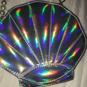 Holographic trendy clam purse
